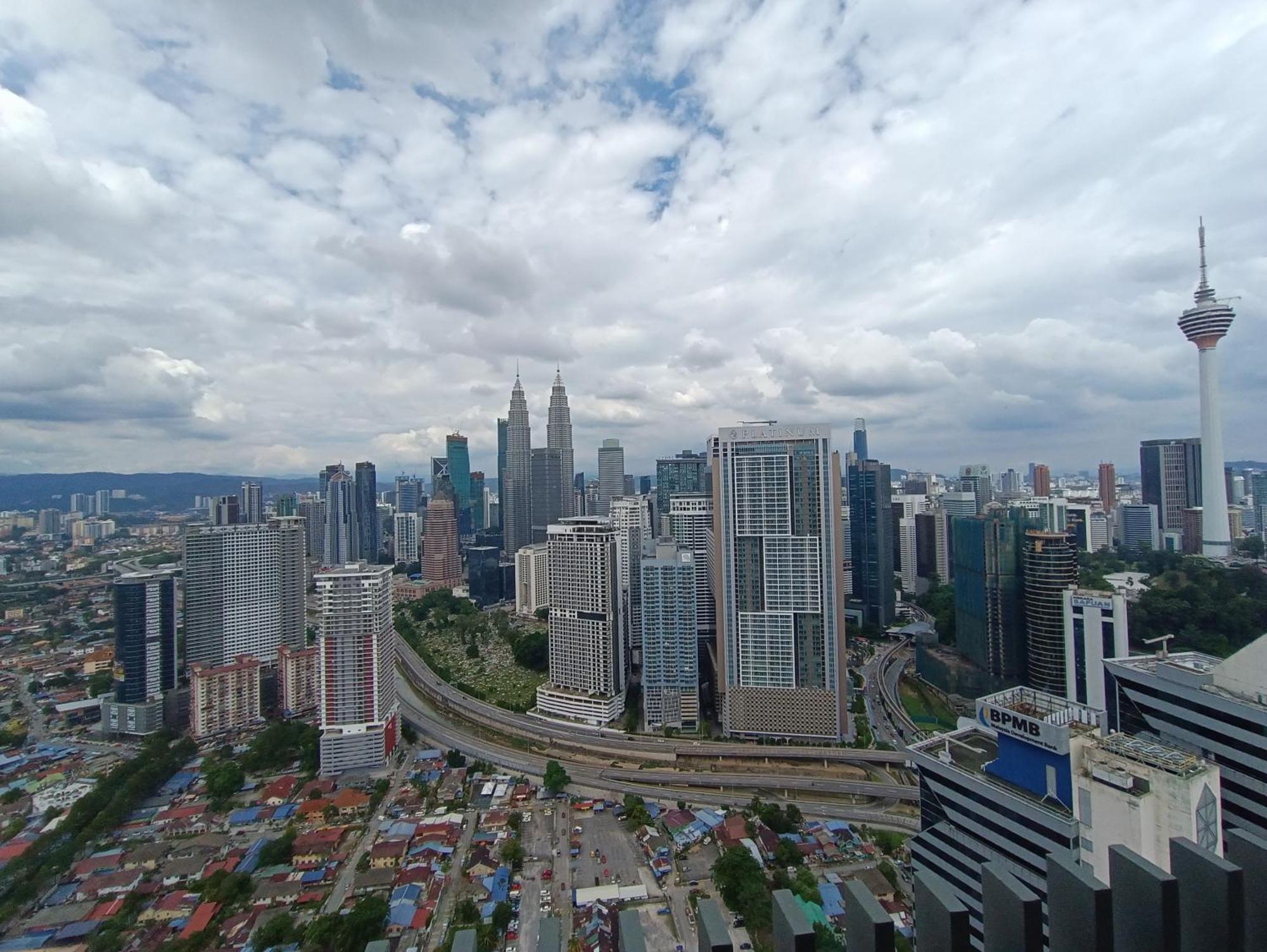 Lx 39A Balcony Klcc View 1 Bedroom Infinity Pool Kuala Lumpur Kültér fotó